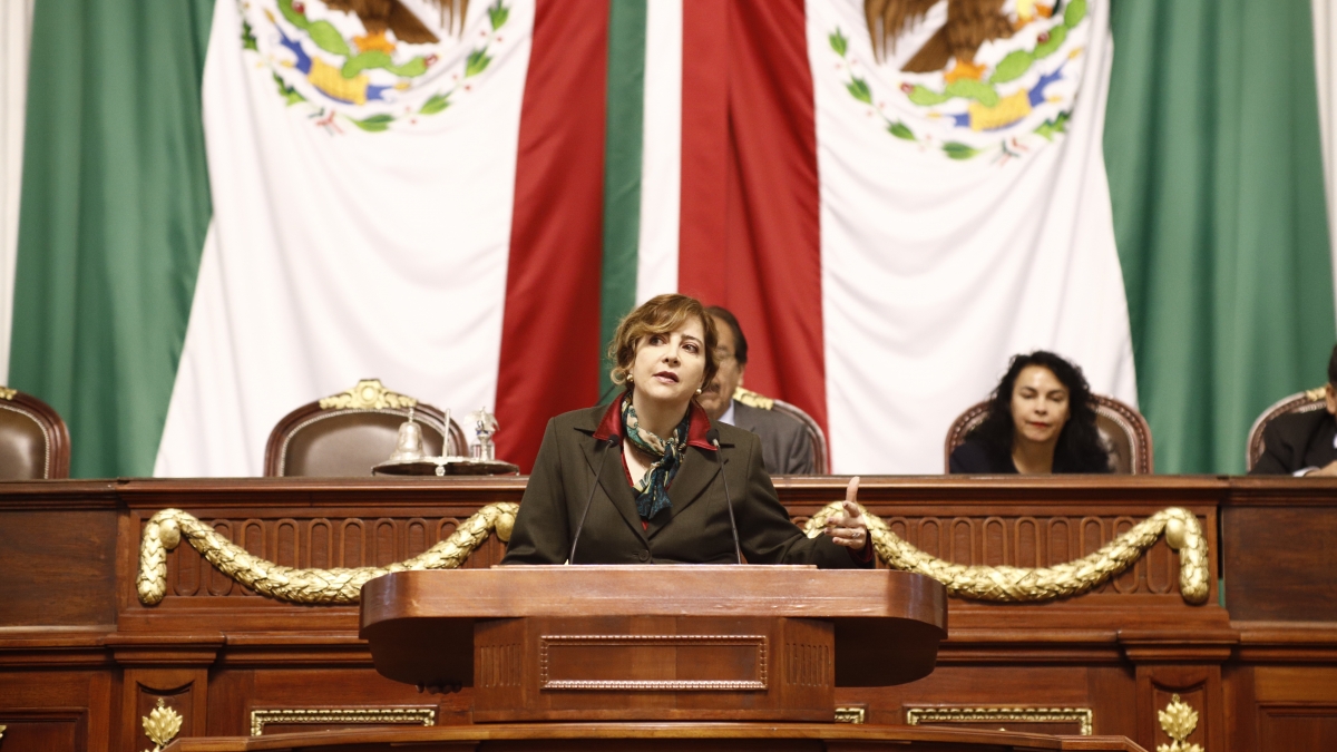 Alertan riesgos de anuncios publicitarios en azoteas Alertan riesgos de anuncios publicitarios en azoteas