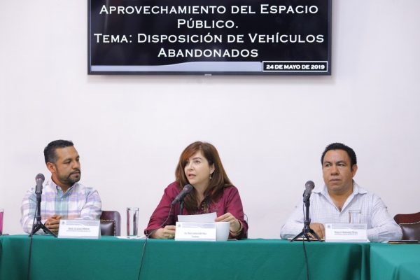 Congreso CDMX escucha alternativas de ‘chatarrización’ de vehículos abandonados
