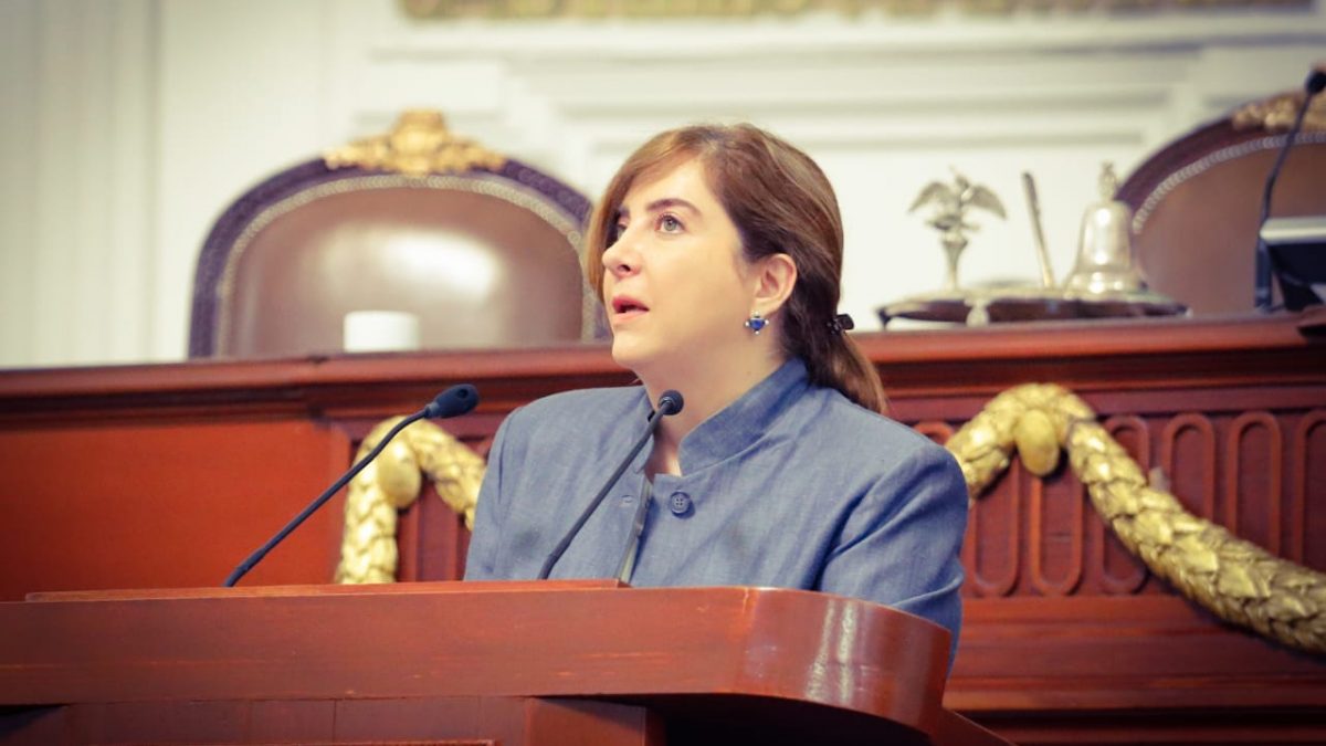 Presenta Dip. Gabriela Salido iniciativa para impulsar permiso de paternidad responsable Dip. Gabriela Salido